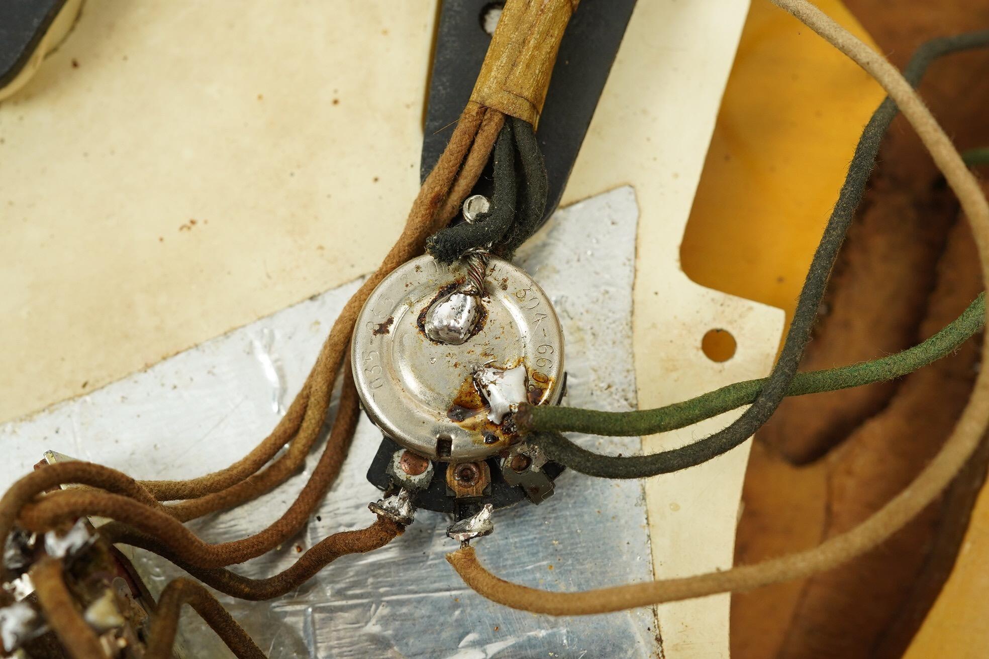 1966 Fender Stratocaster, Sunburst