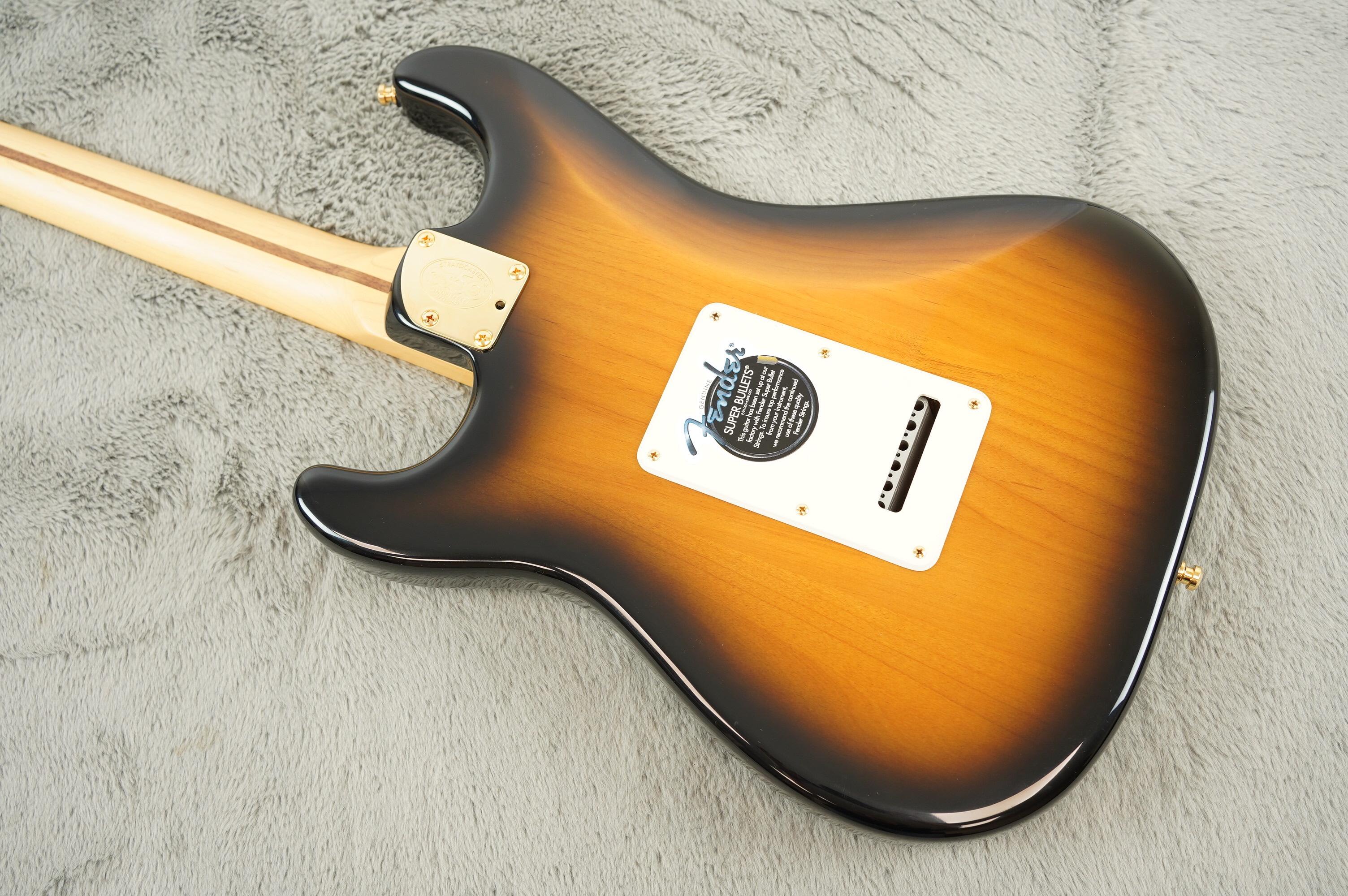 2004 Fender 50th Anniversary Deluxe Stratocaster Sunburst