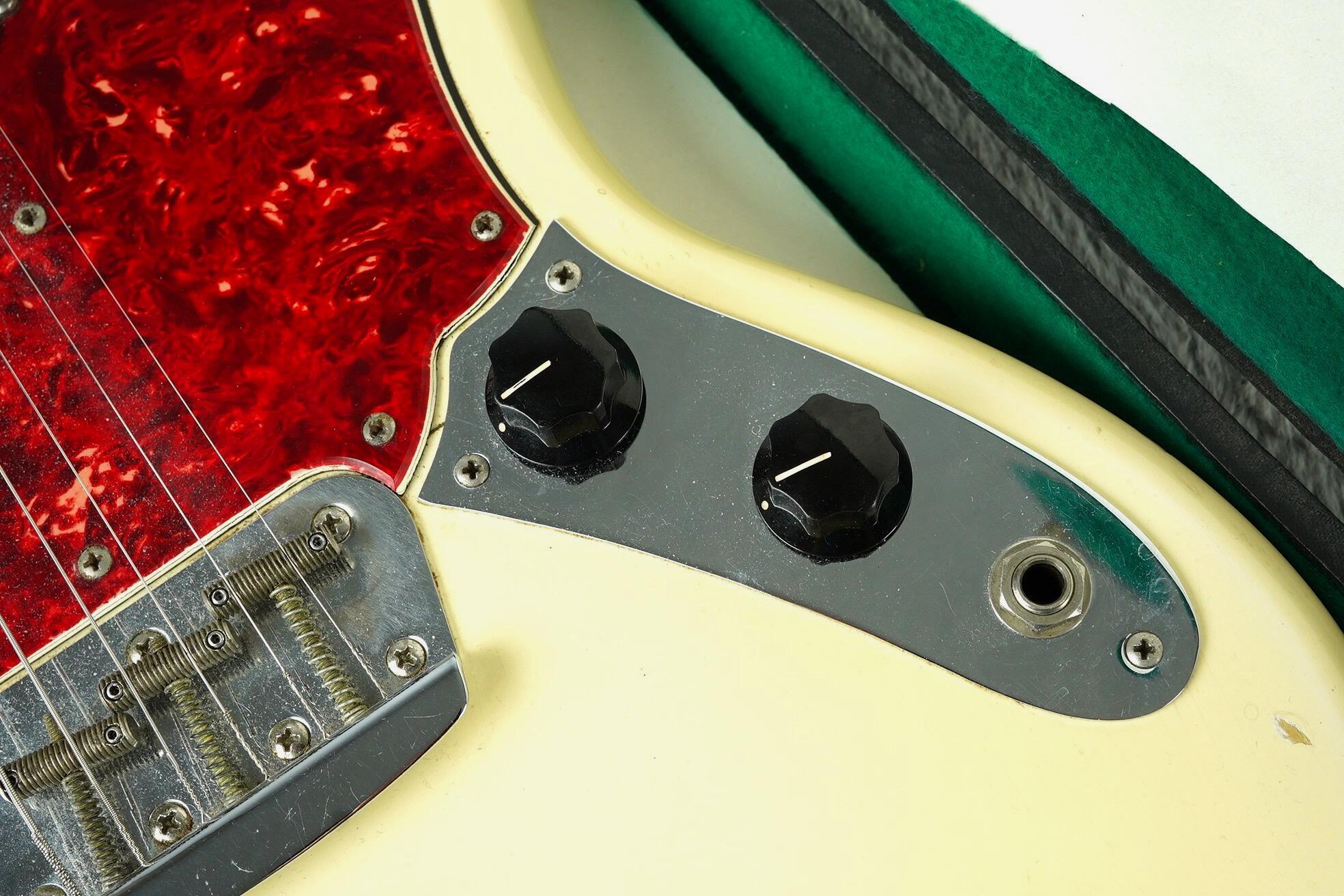 1965 Fender Musicmaster II, White + HSC