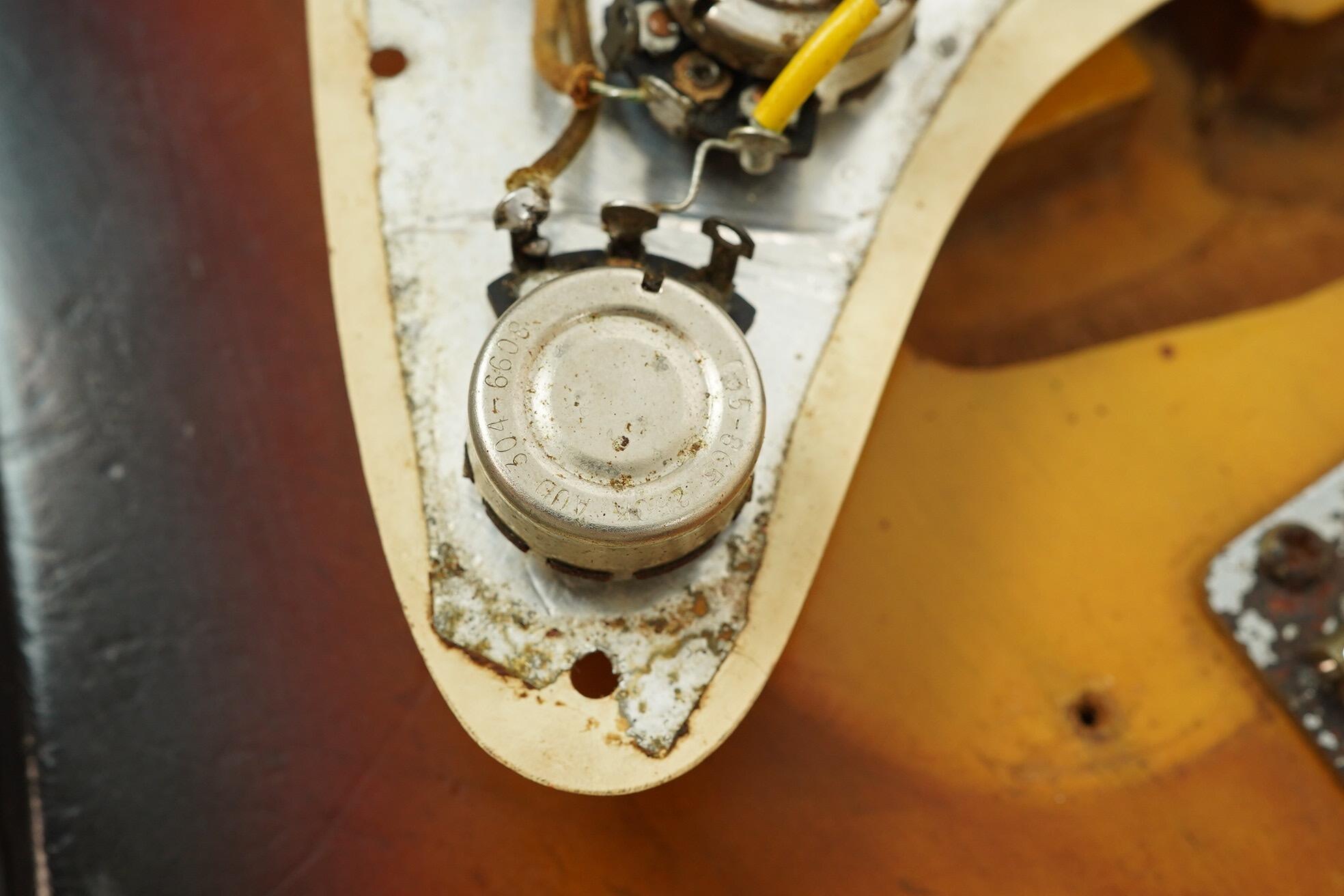 1966 Fender Stratocaster, Sunburst
