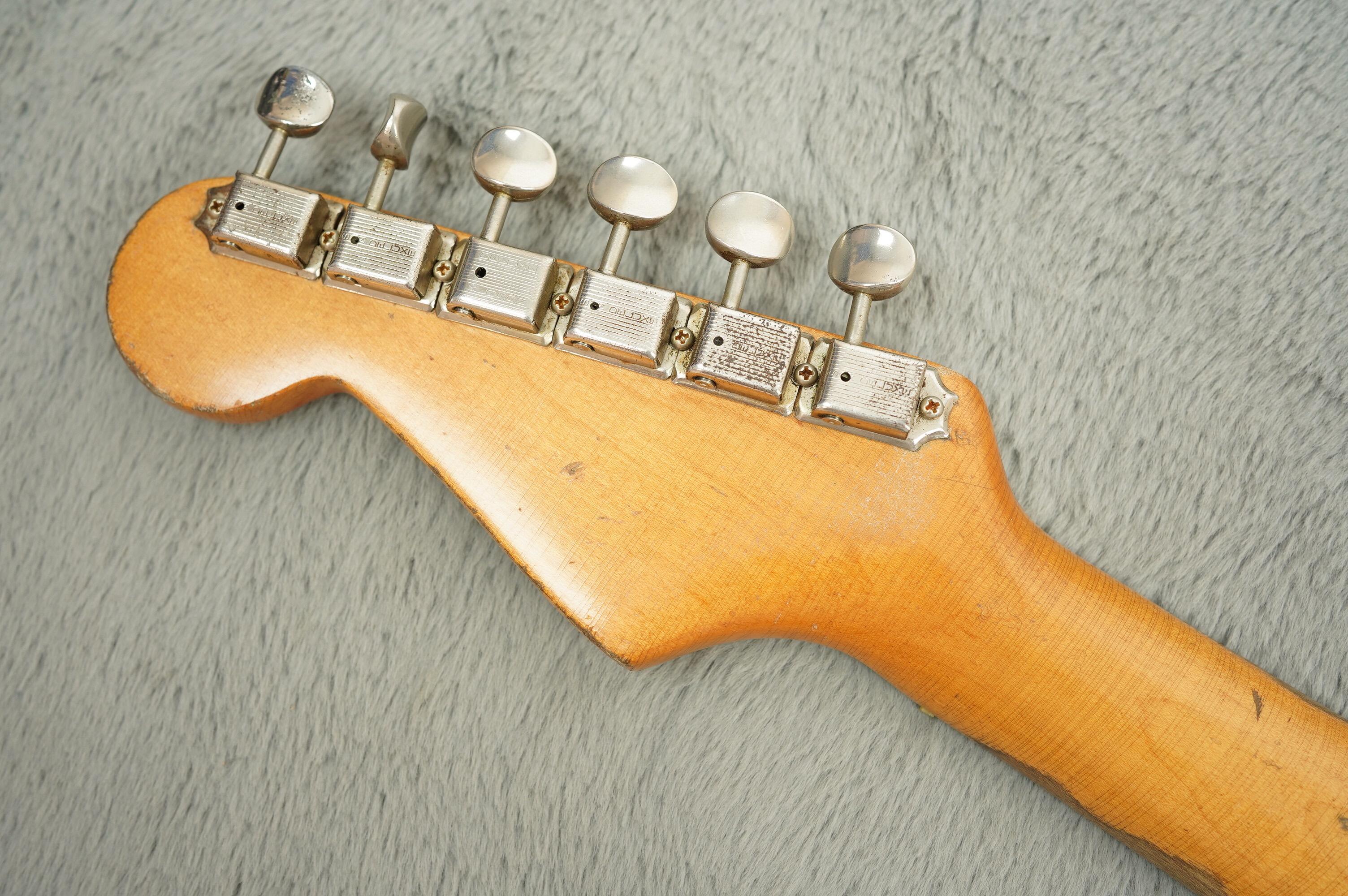 1963 Fender Stratocaster, Sonic Blue Clive Brown, Refin
