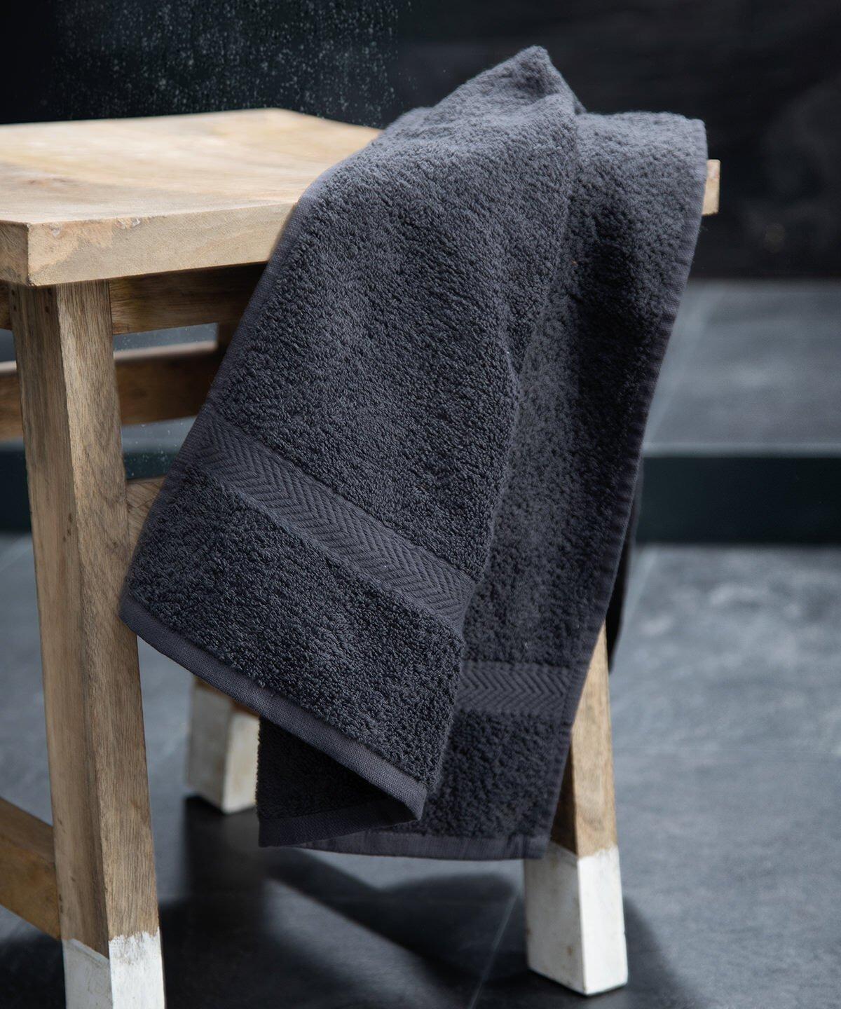 TC003 Luxury range hand towel