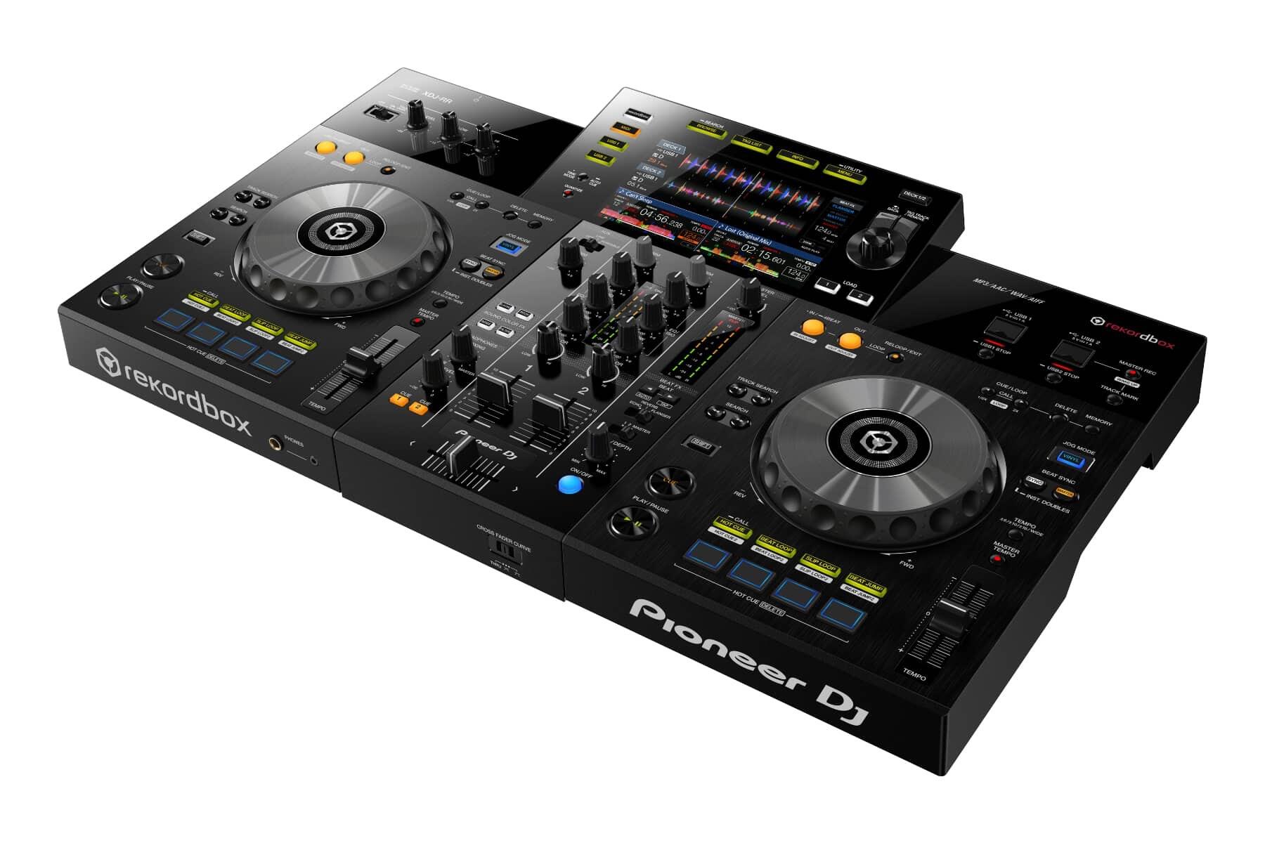 Pioneer DJ XDJ-RR angle