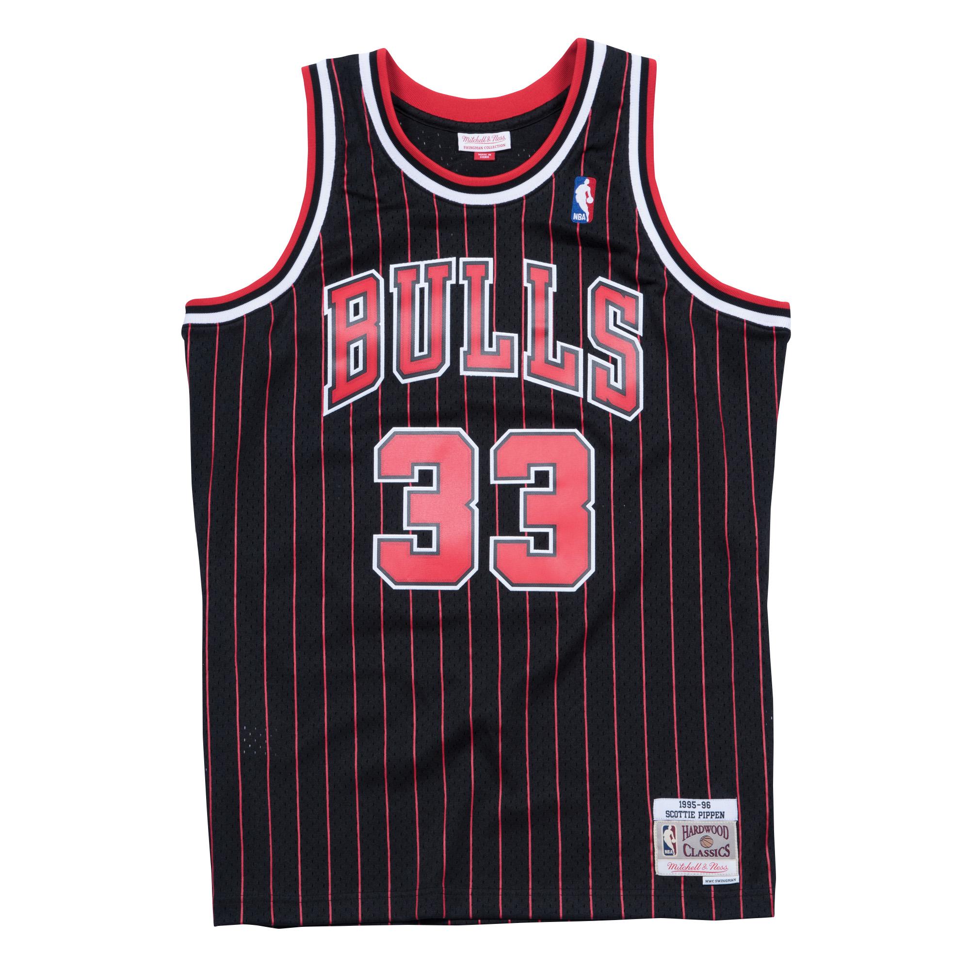 Mitchell & Ness | Chicago Bulls Black Scottie Pippen 1995-96 Swingman Jersey