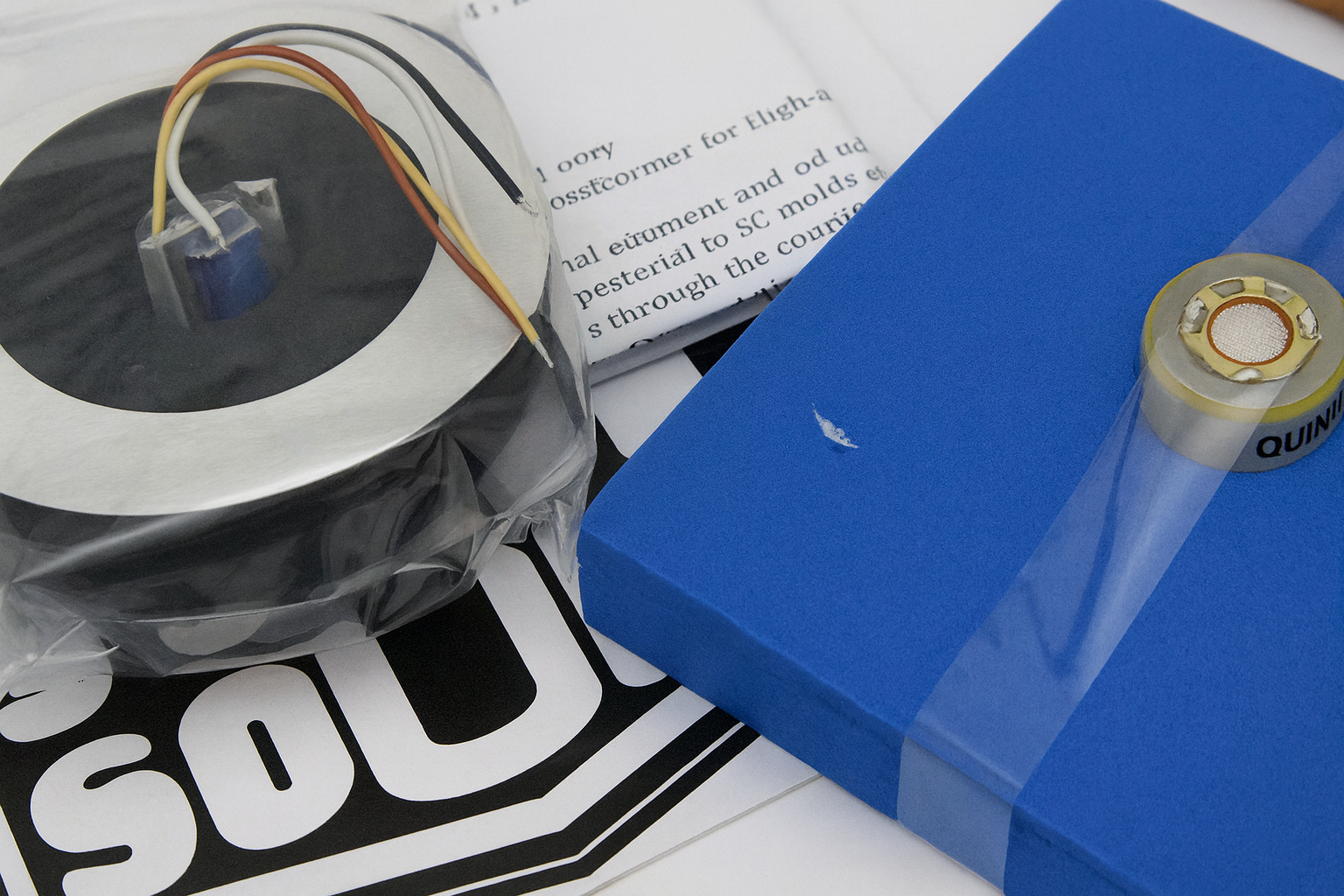 Heil Sound 5.1 Retro Fit Kit with HC‑5.1 microphone element, transformer, capacitor, and earpad for upgrading vintage microphones like D‑104 and 444.
