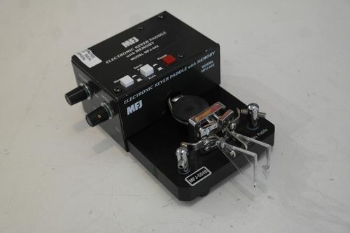MFJ-442 electronic keyer with built-in paddle front view