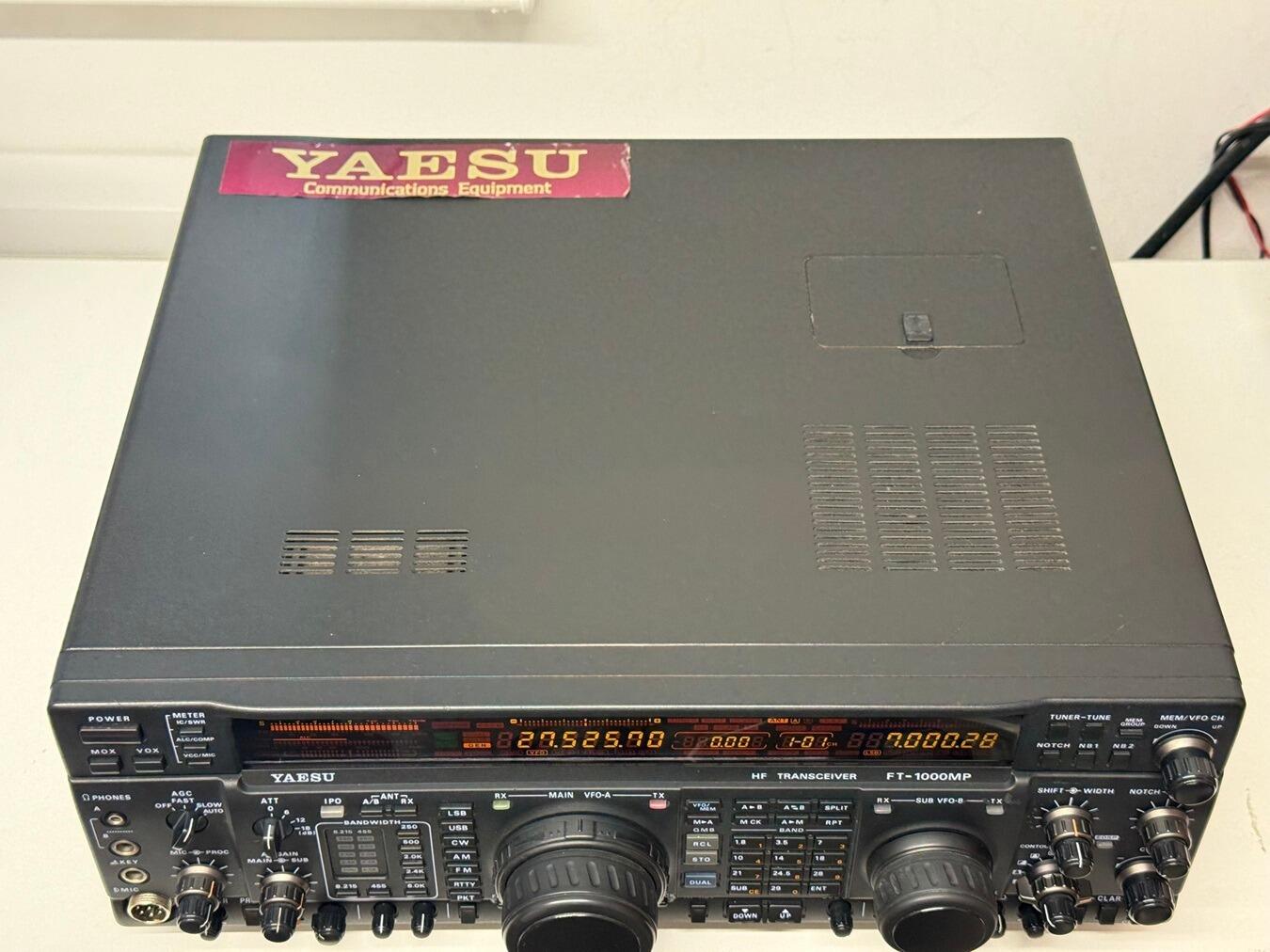 Image of RESCUE RIGS – Second Hand Yaesu FT‑1000MP HF Transceiver – 100W All‑Mode Base Station – FULLY WORKING – NEEDS TLC