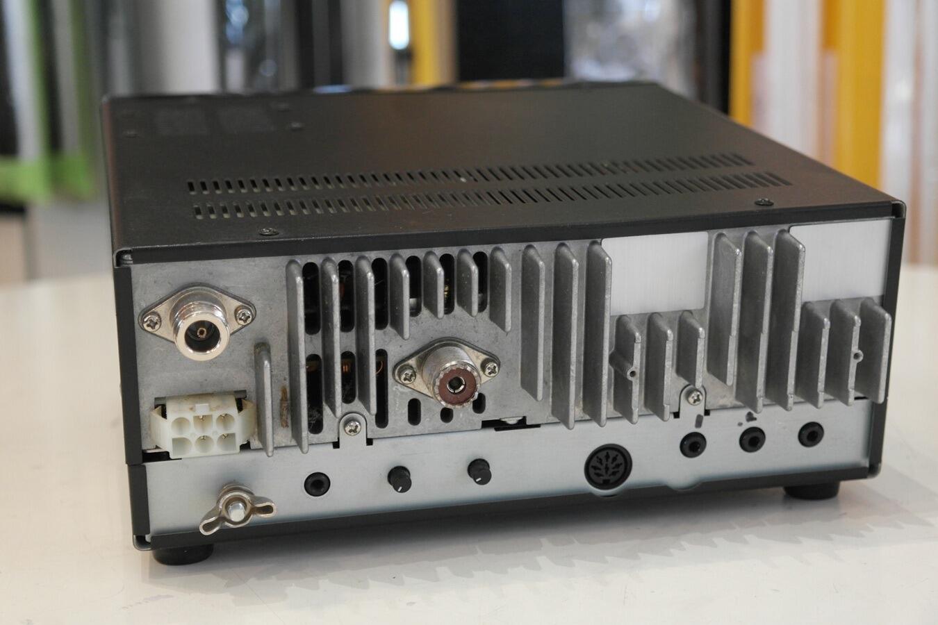 Icom IC-821H rear antenna and connection ports detail
