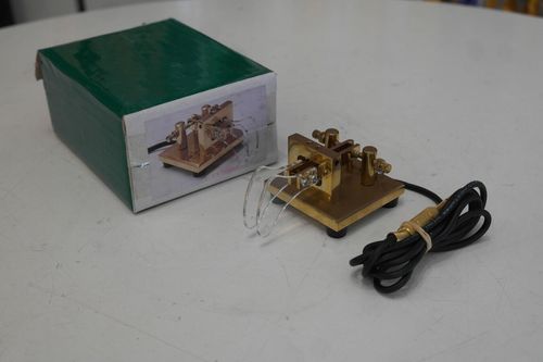 Second hand UR5CDX CT 73 MB polished brass Morse code paddle