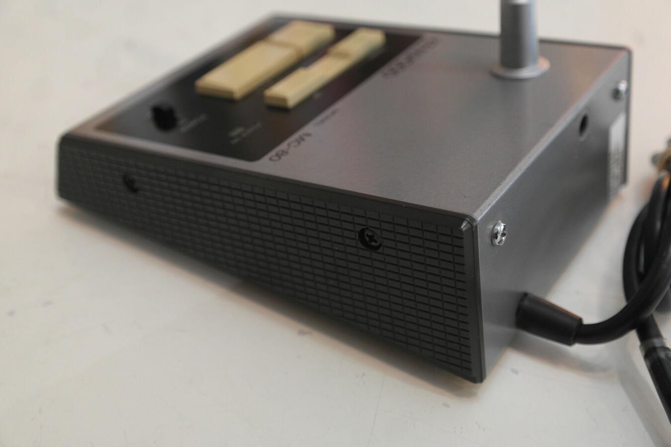 Kenwood MC-80 microphone cable and radio connector detail