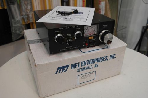 MFJ-962D manual HF Versa Tuner antenna tuner front panel view