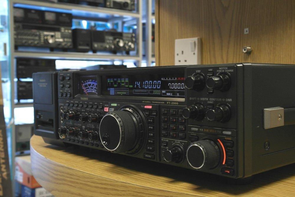 Second Hand Yaesu FT2000 + DMU2000 Ultimate Base Station