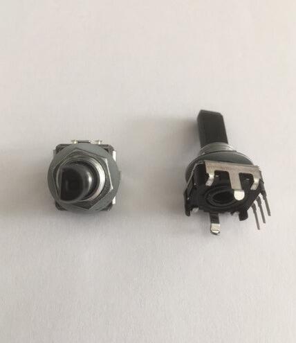 "Yaesu FT-991A Rotary Encoder Q9000996 – genuine replacement part for Clarifier and VFO-B tuning knob"