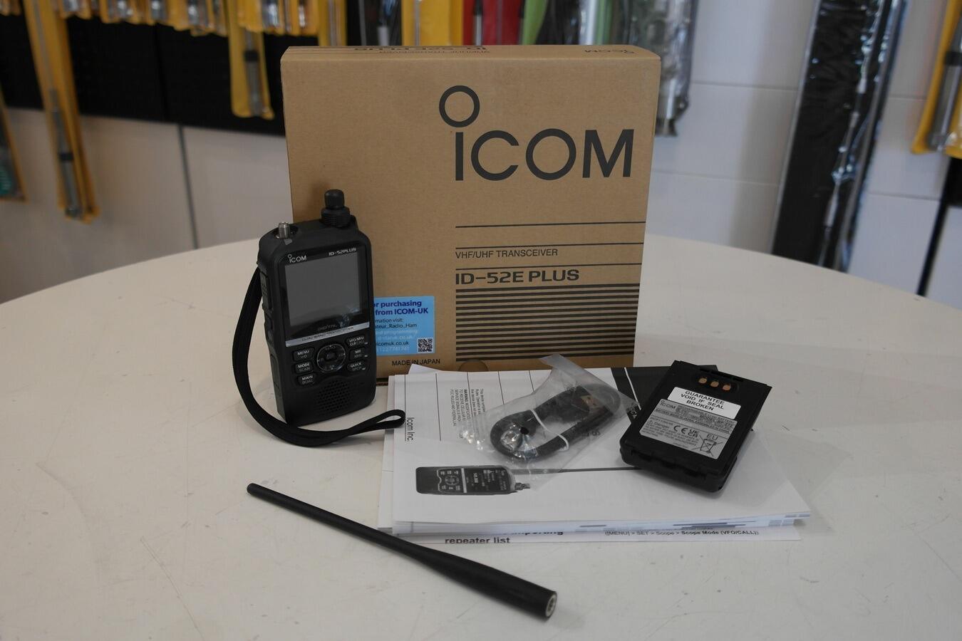 Icom ID-52E Plus D-STAR handheld transceiver front view