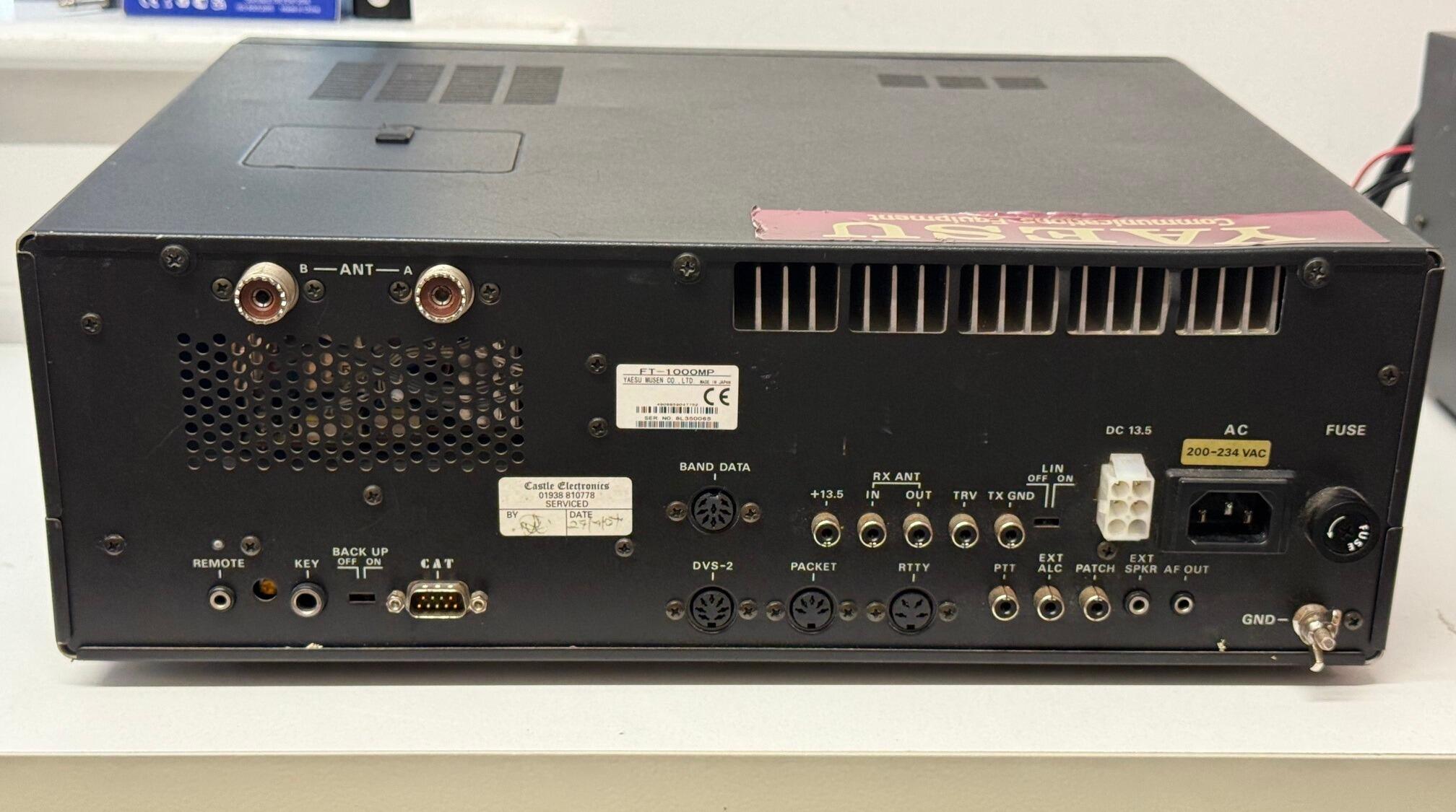 Image of RESCUE RIGS – Second Hand Yaesu FT‑1000MP HF Transceiver – 100W All‑Mode Base Station – FULLY WORKING – NEEDS TLC