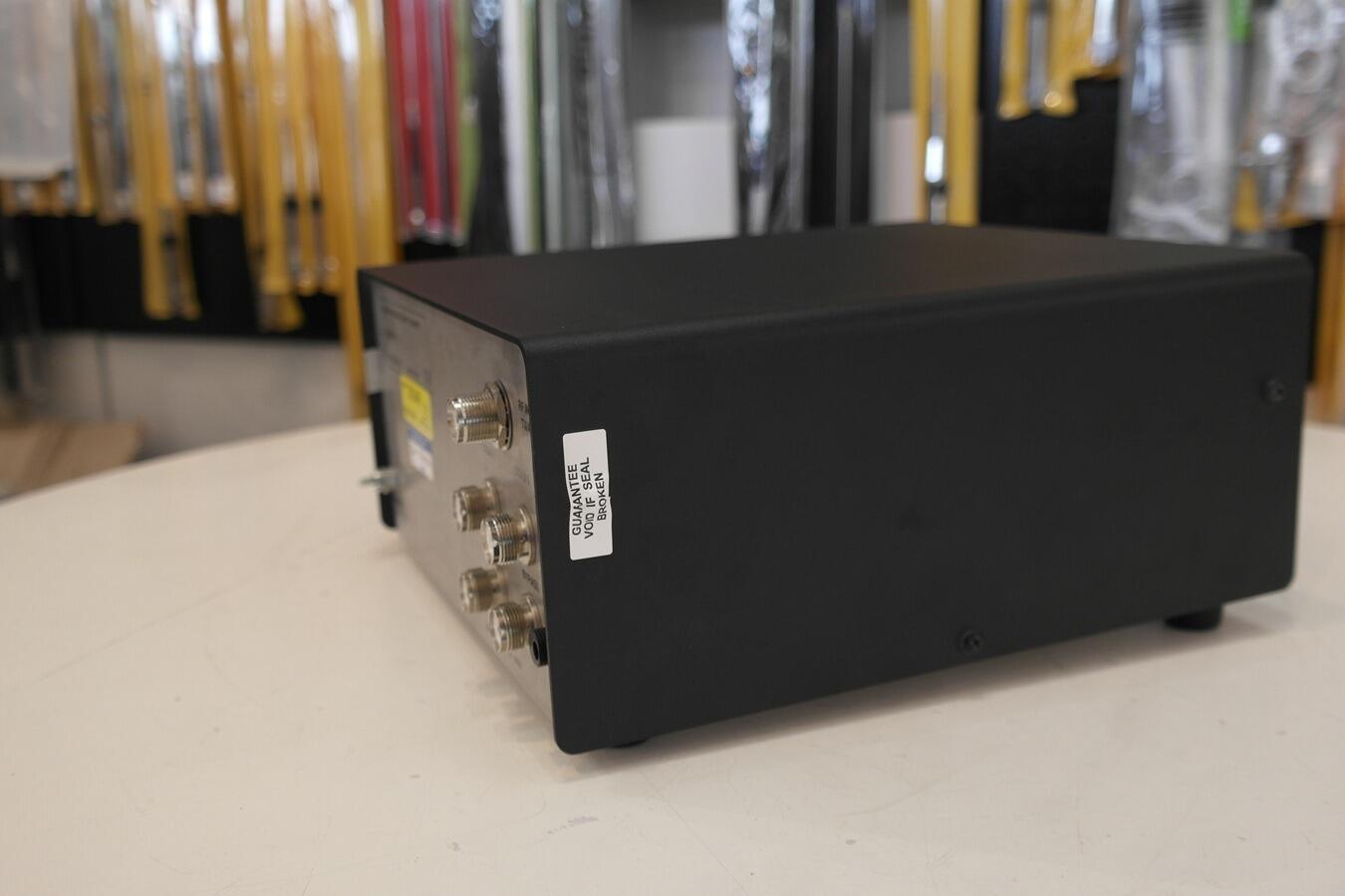 Palstar AT-500 rear antenna and transceiver connections
