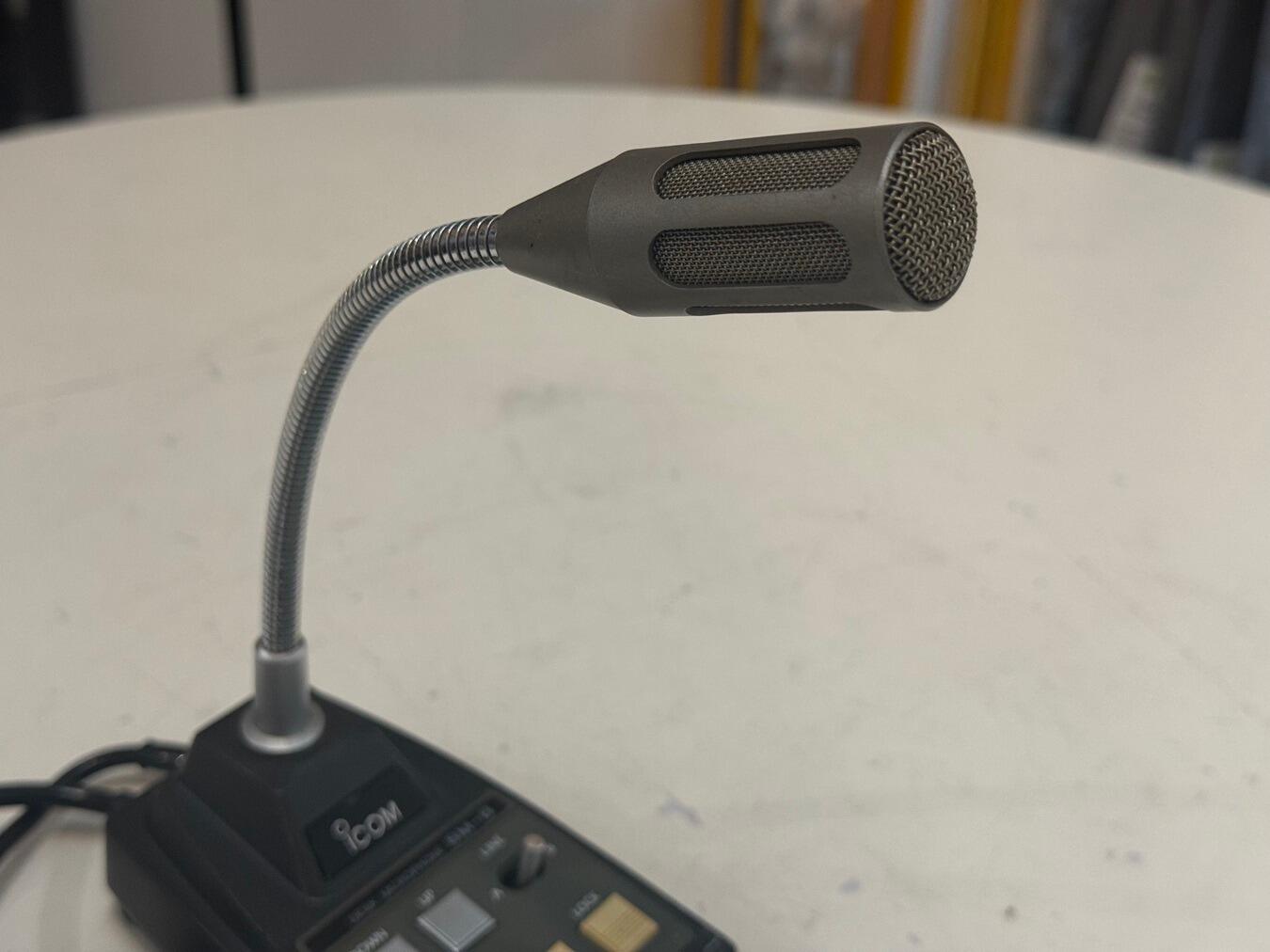 sm‑8 icom desk microphone