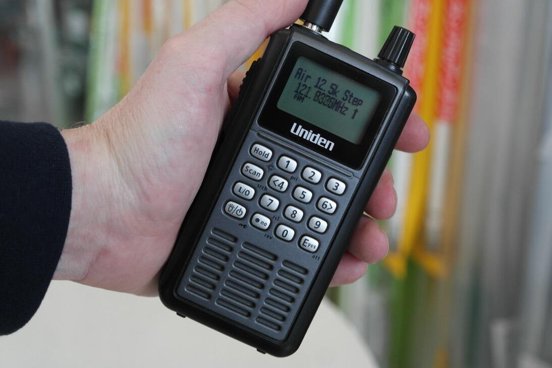 Second Hand Uniden UBC 3500XLT Bearcat Handheld Scanner Radioworld