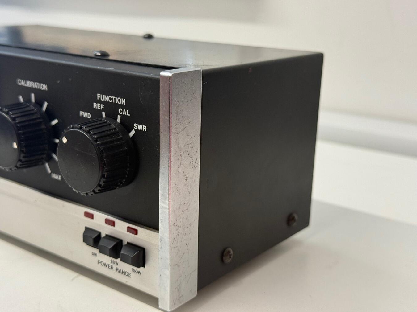 Used Welz SP‑400 VHF/UHF Meter Front View – Radioworld UK