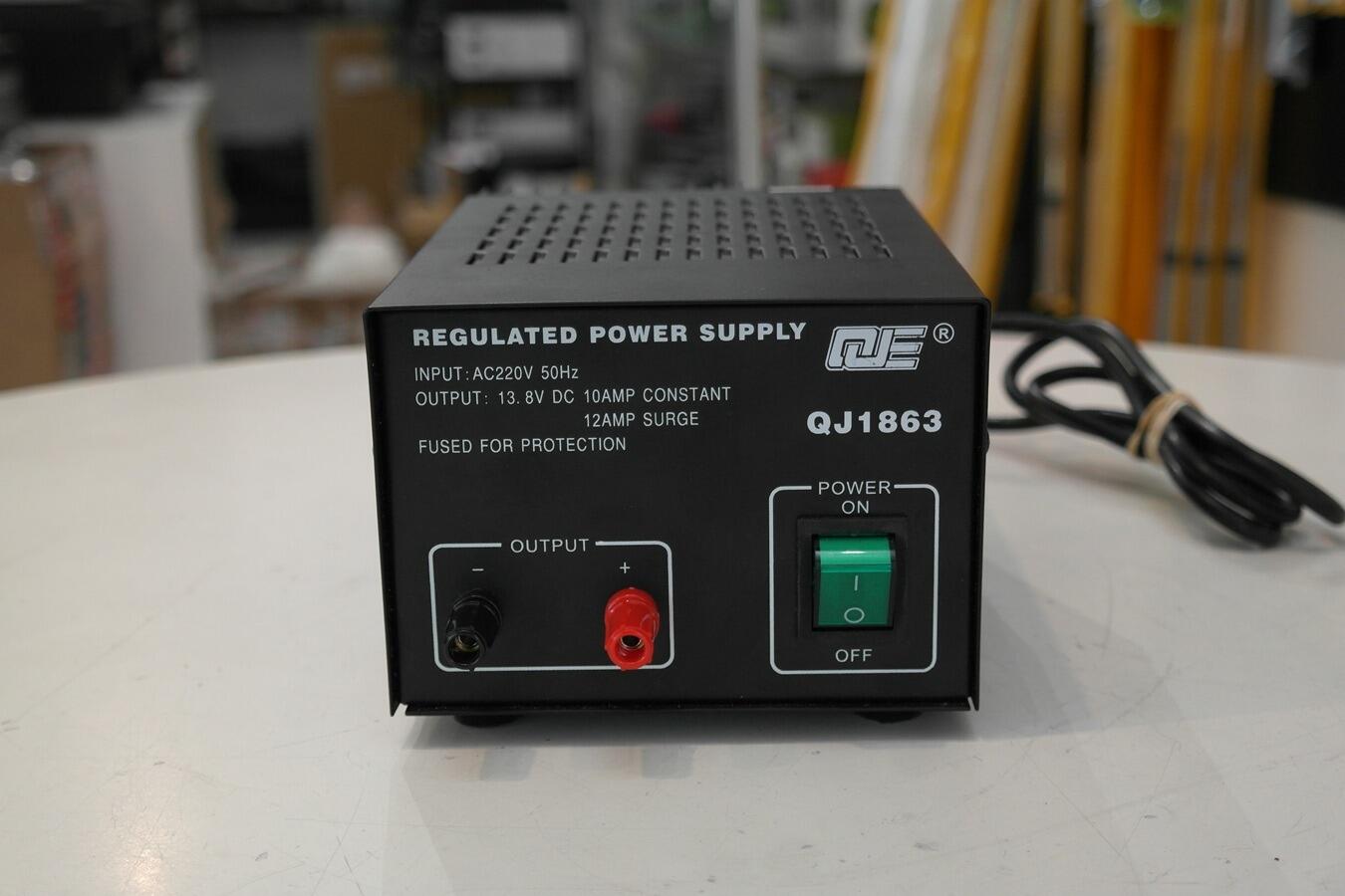 QJE QJ1863 power supply meter and controls close up