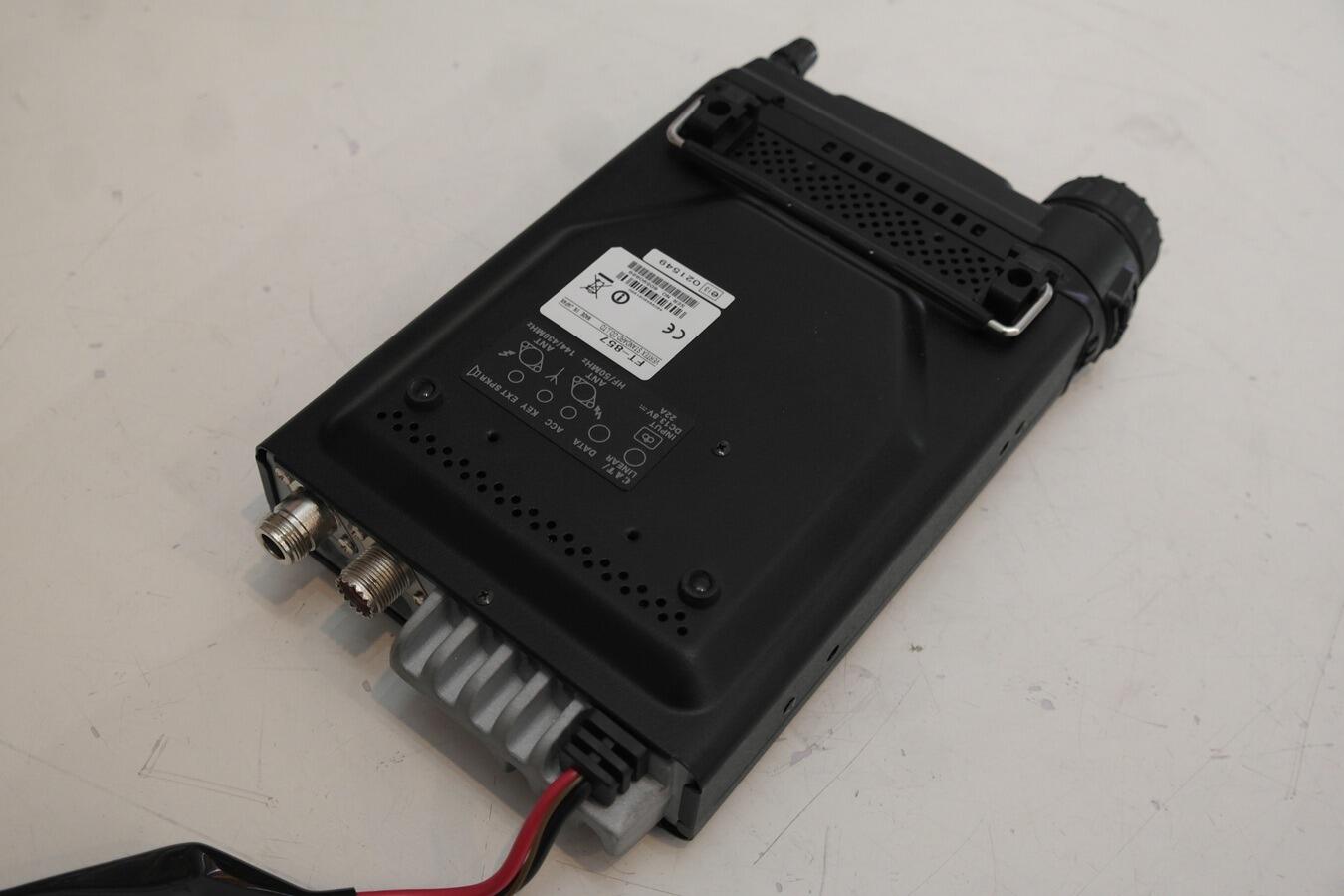 Boxed Yaesu FT-857D complete standard radio and accessories