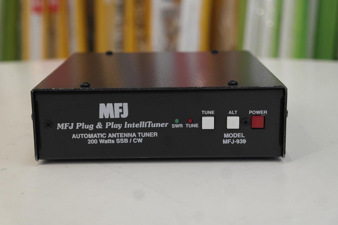 Second Hand Mfj I Hf Automatic Antenna Tuner Matches Icom