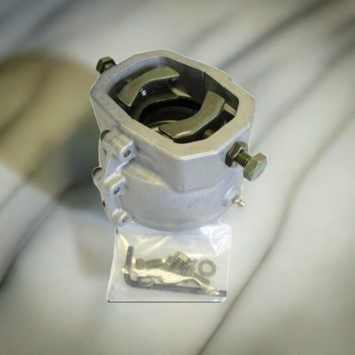 Yaesu GS-680U is a steel bearing that is designed for heavy duty use
