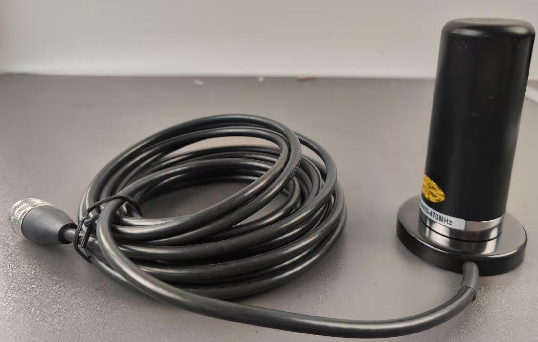 Chelegence XGP UHF/VHF Mobile Antenna 1