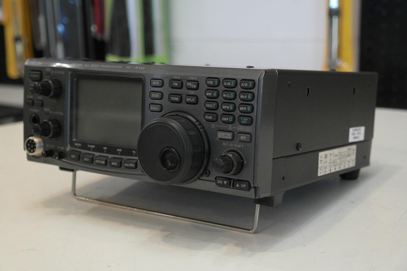 Icom IC-910H 144MHz 430MHz base station transceiver