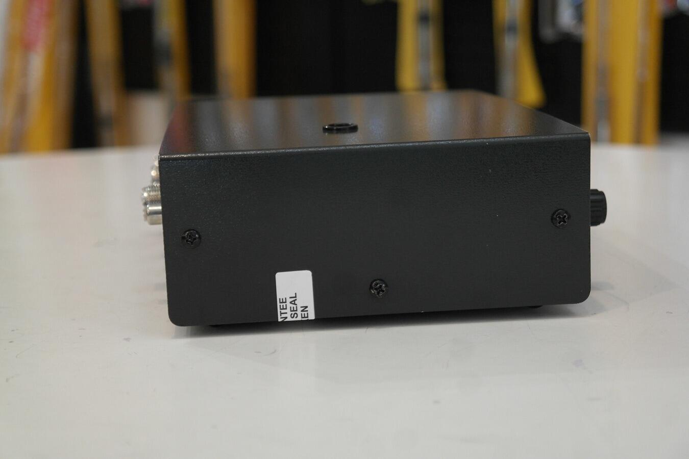 MFJ-1026 top casing condition and finish