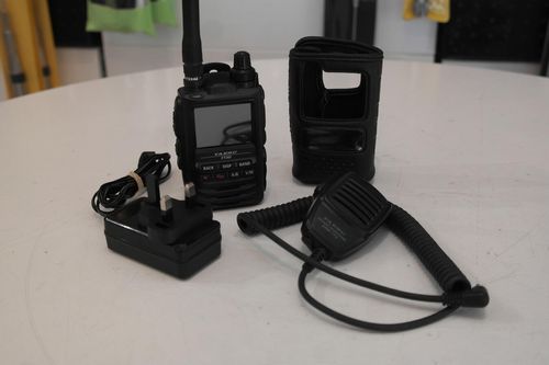 Yaesu FT3DE dual band C4FM Fusion handheld transceiver front view