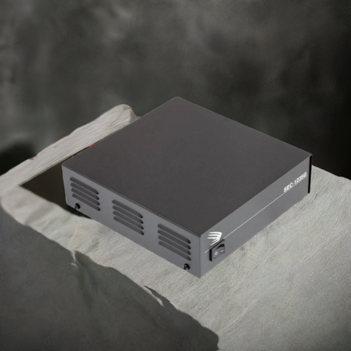 Samlex SEC-1235G is a 30 amp switch mode power supply 2