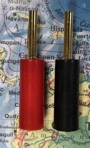 Red and black banana plug pair – screw terminal connectors for power supplies and test equipment