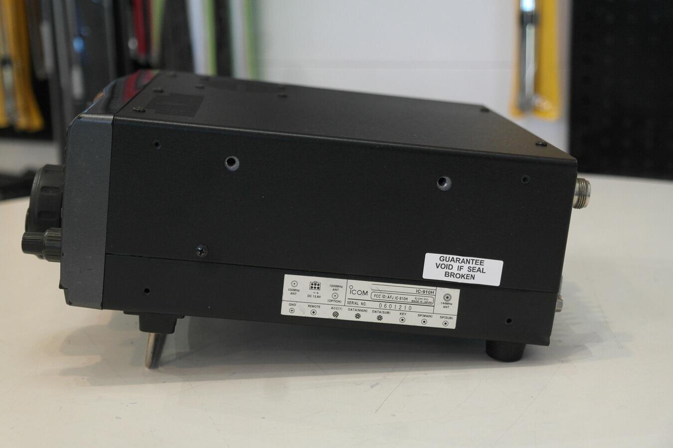 Icom IC-910H amateur radio transceiver no 23cm module