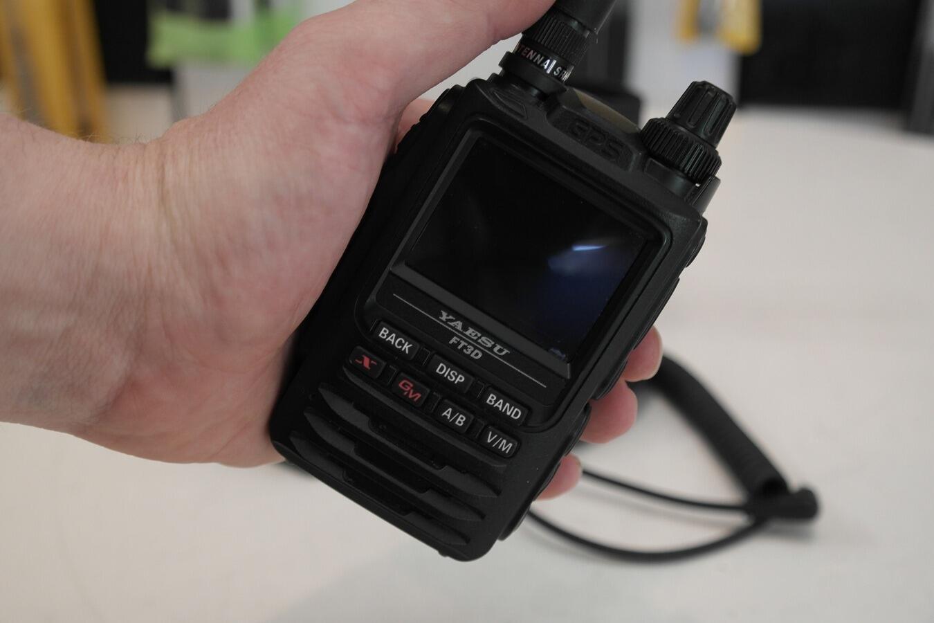 Yaesu FT3DE touchscreen display and keypad close up