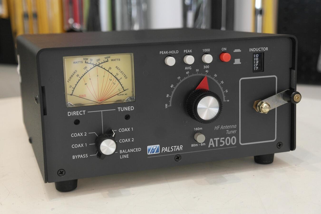 Palstar AT-500 600 watt PEP manual antenna tuner front panel view