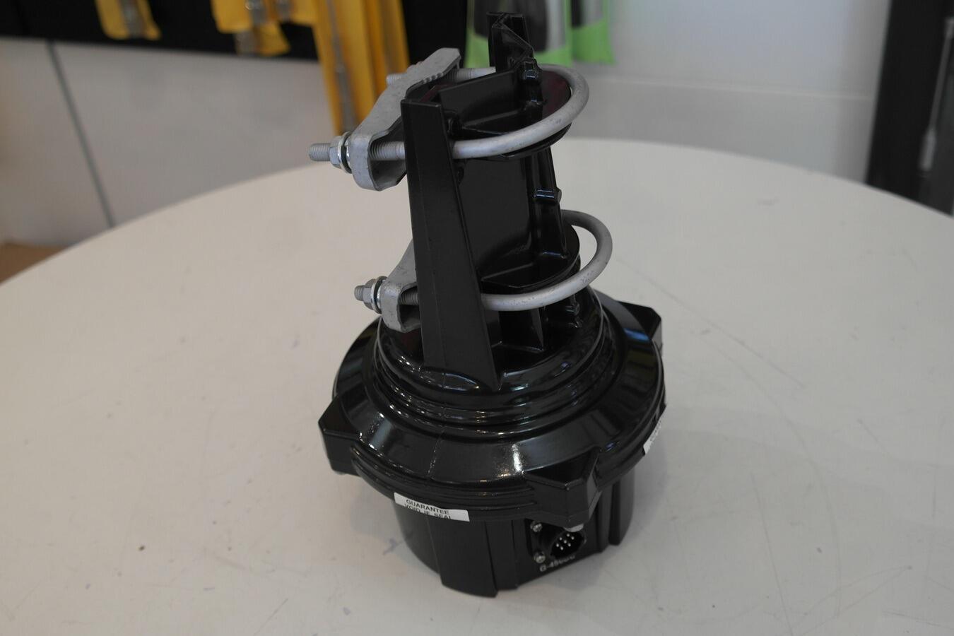Yaesu G-450CDC computer interface antenna rotator