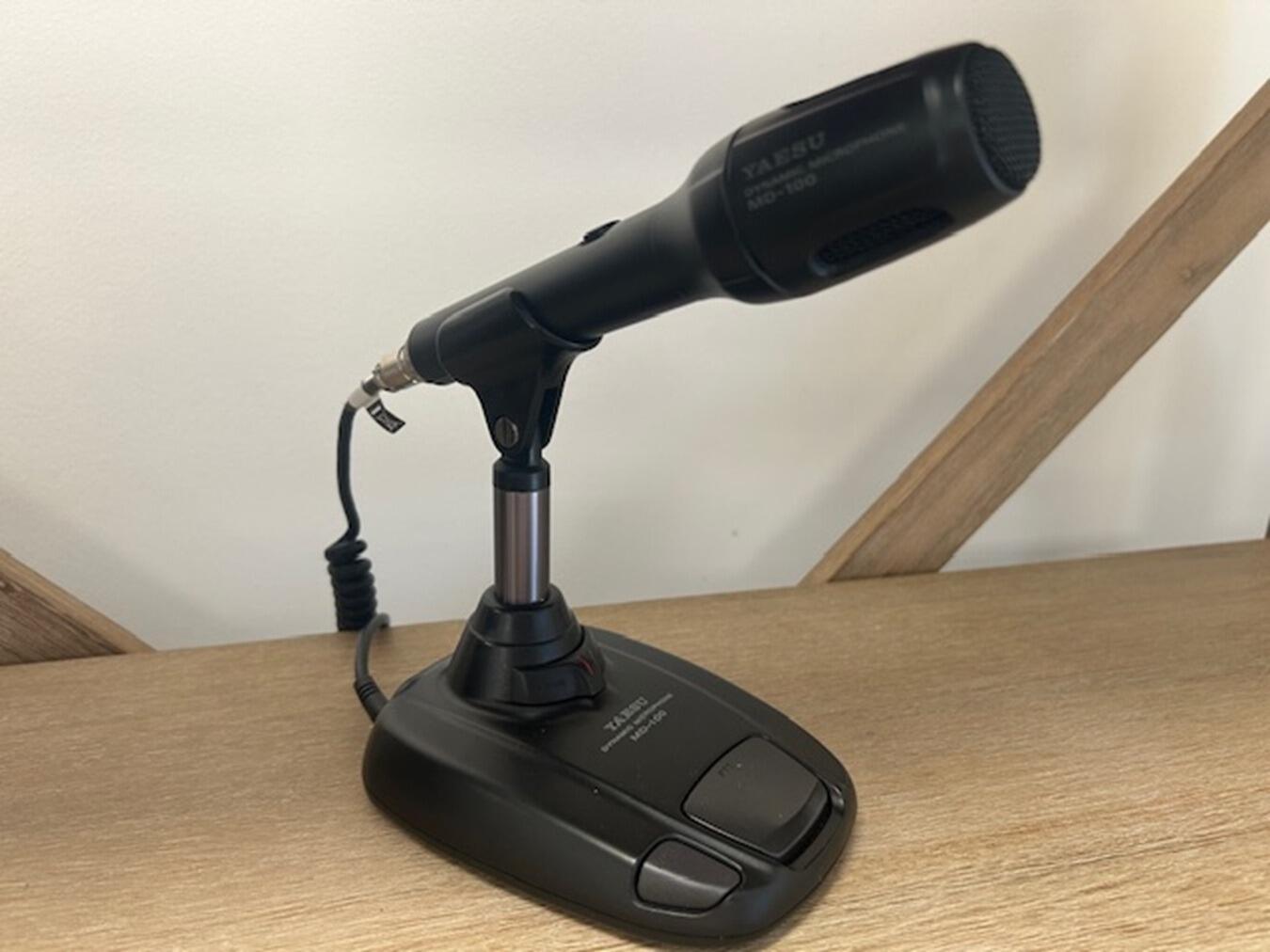 Second Hand Yaesu MD-100 Desktop Microphone