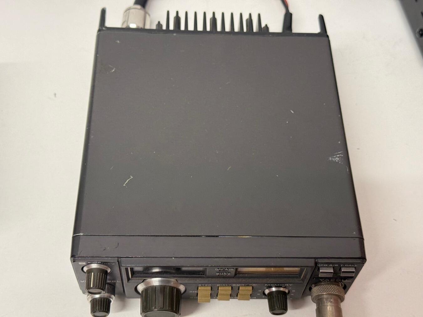 Yaesu FT‑230R used 2 metre FM radio – sold as seen