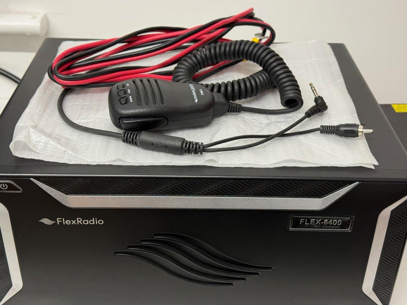Used FLEX‑6400 High‑Performance SDR HF Transceiver