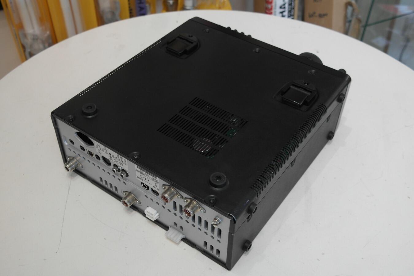 Icom IC-9100 used condition front panel and controls