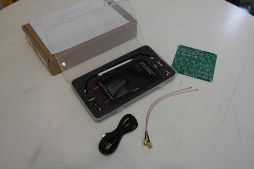 Second hand Chelegance NanoVNA-F V2 3GHz vector network analyser
