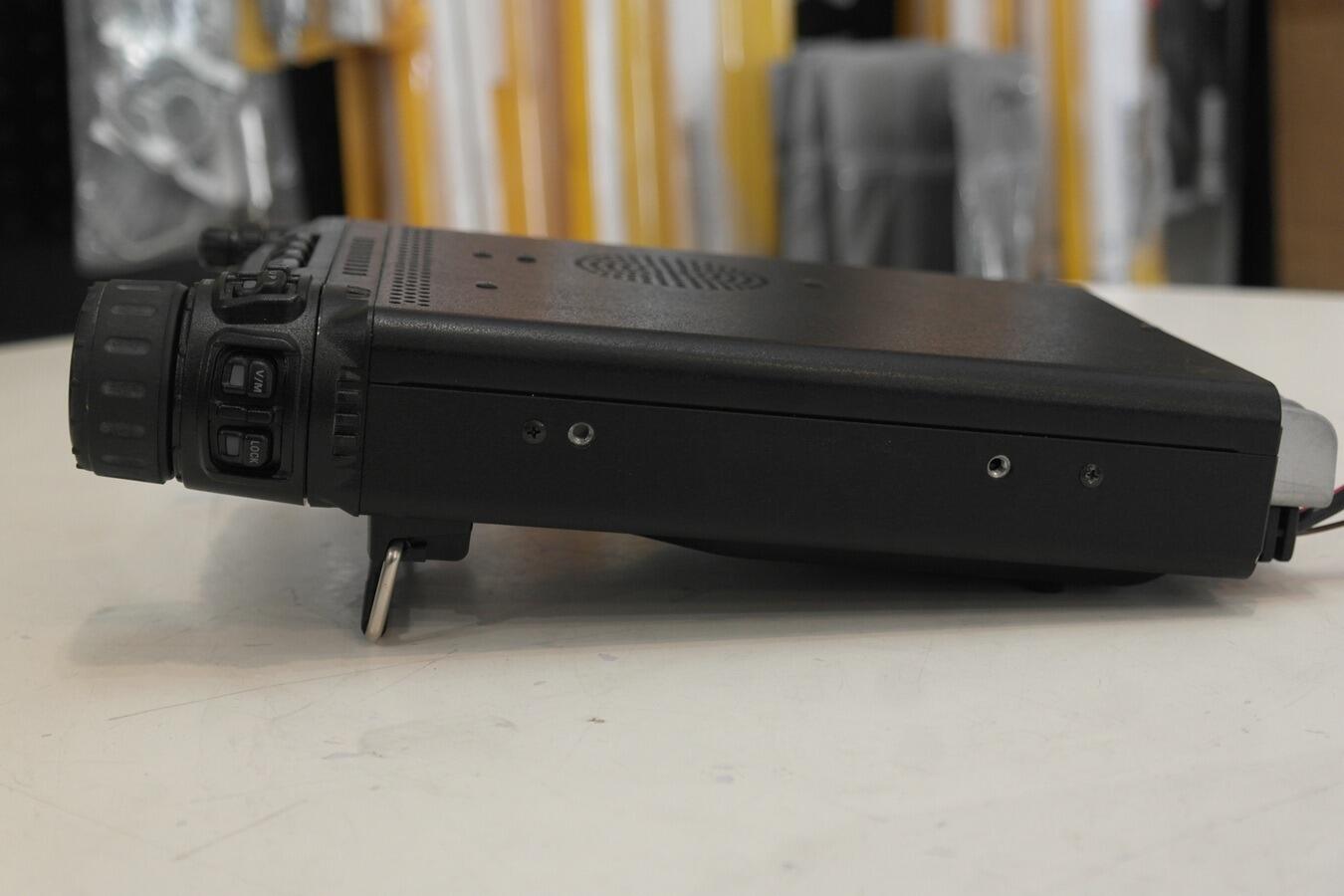 Yaesu FT-857D HF 6m 2m 70cm mobile transceiver