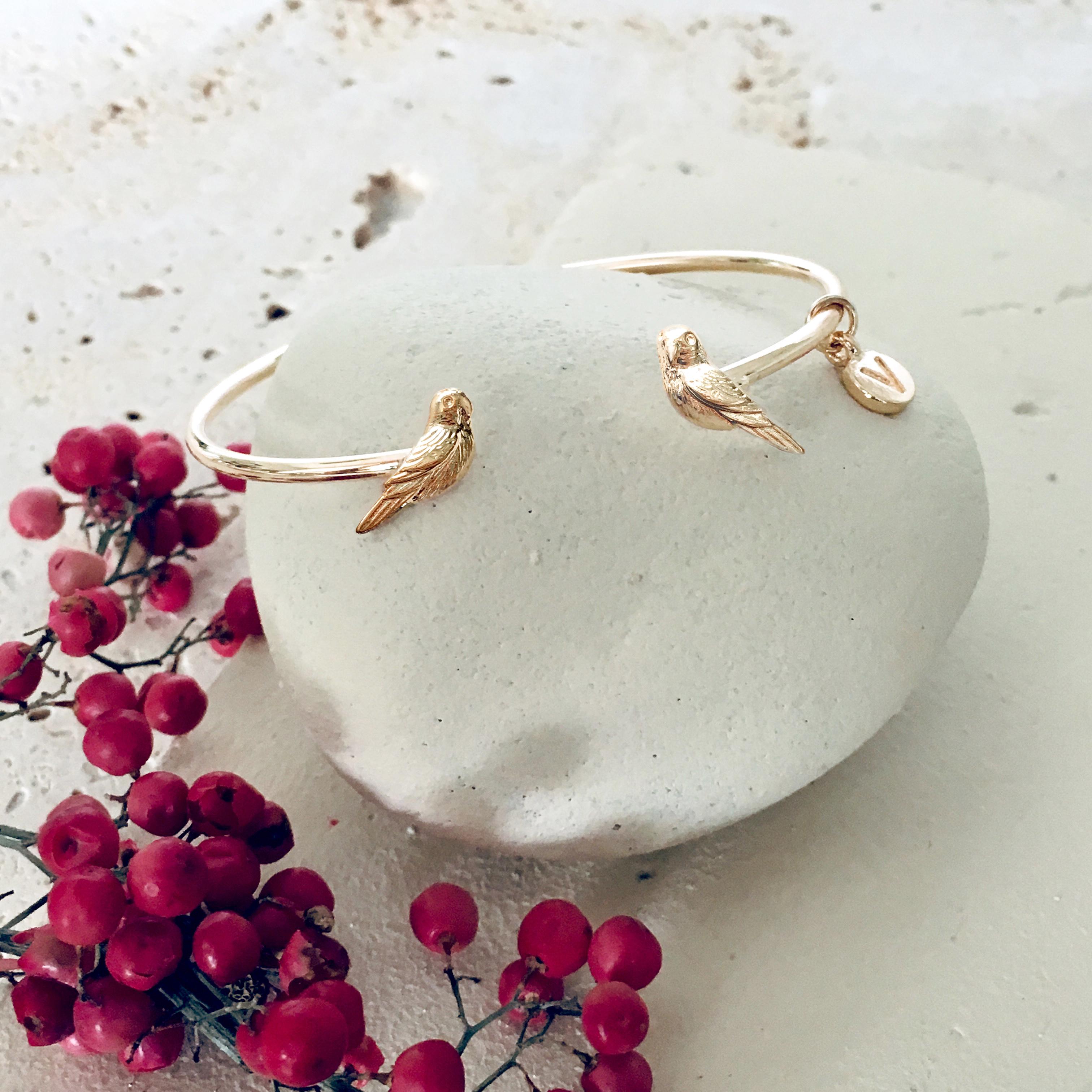 Menagerie - Gold Love Bird Bangle