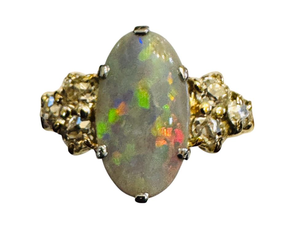 Fine jewellery at T J Thornton
