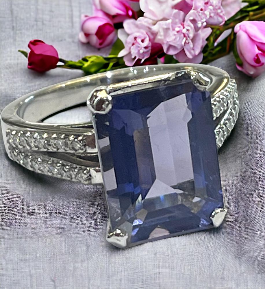 Fine jewellery at T J Thornton