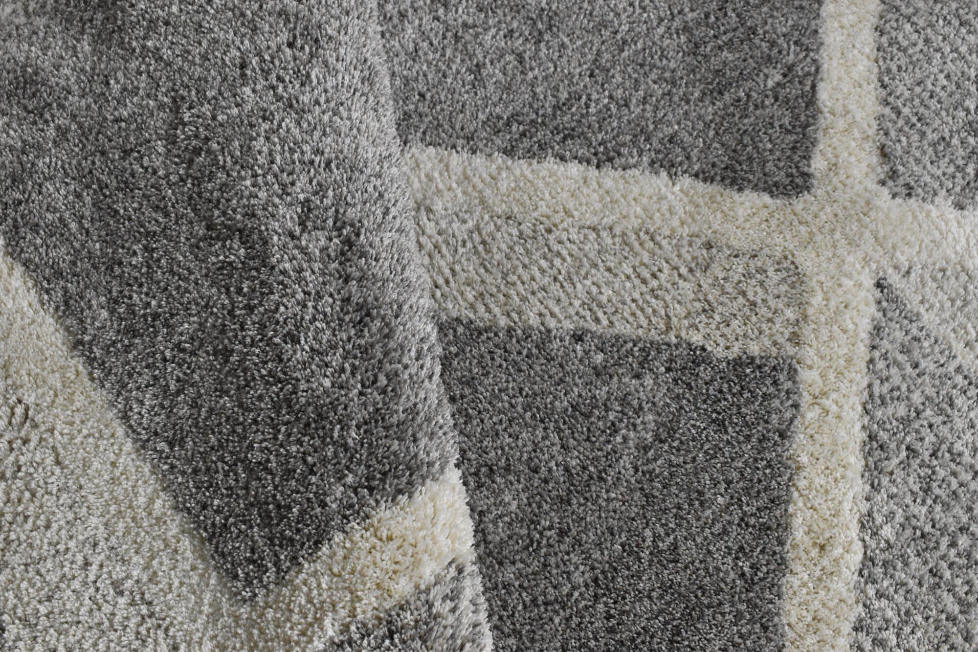 Chad Rug 572