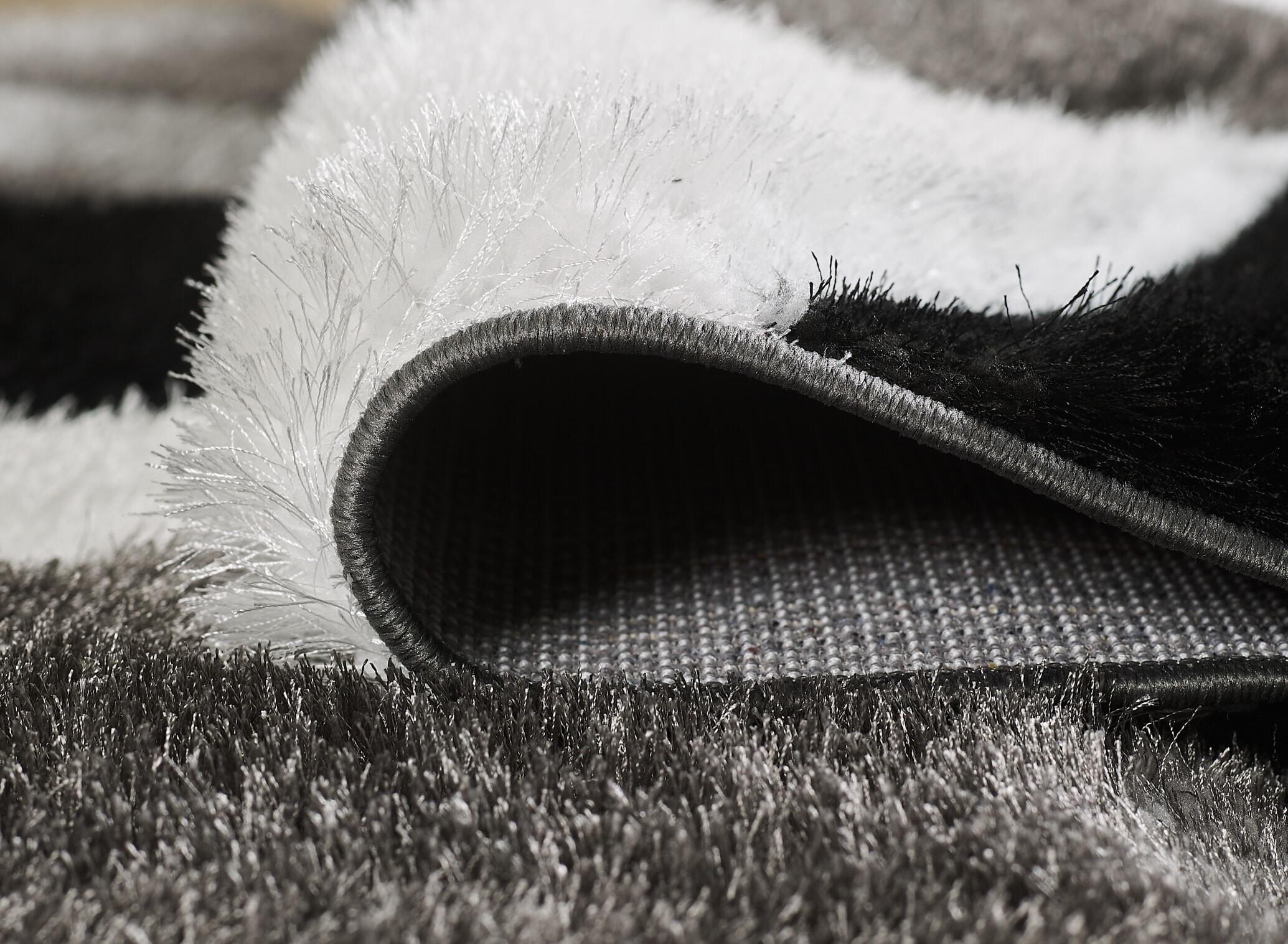 Pluton Rug - Black Grey