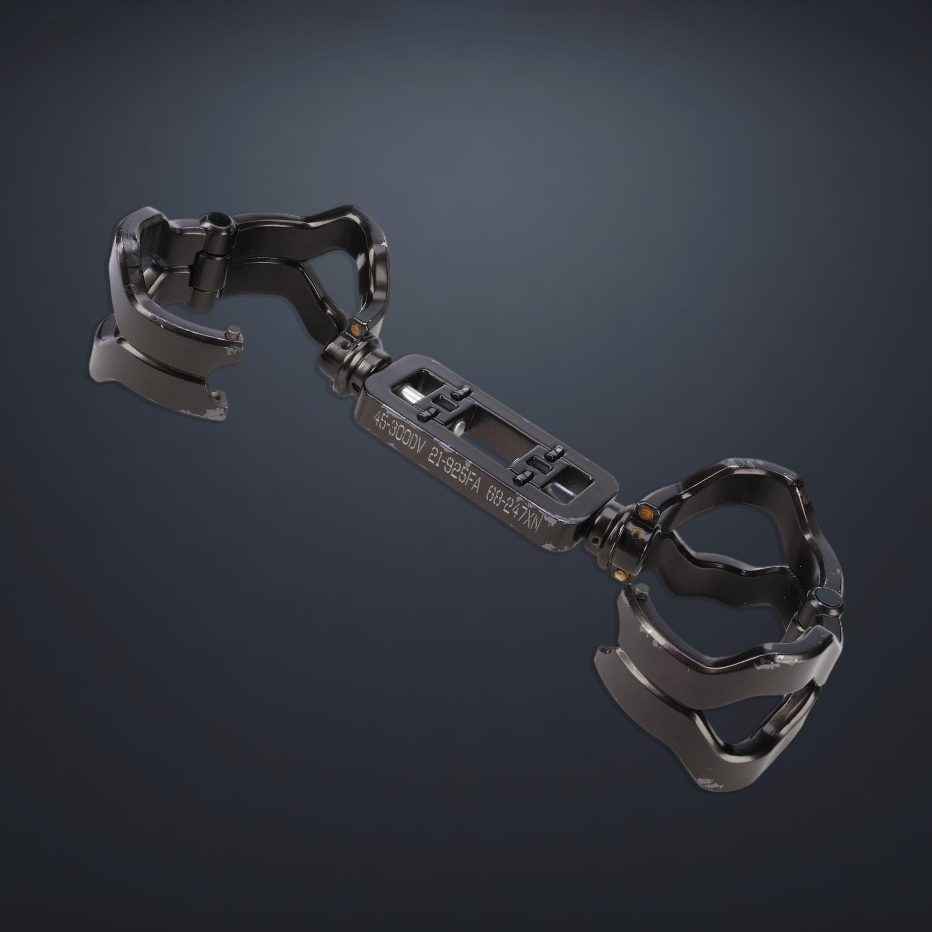 Blade Runner 2049 - Rick Deckard's (Harrison Ford) Photo-Matched Handcuffs Open Angle