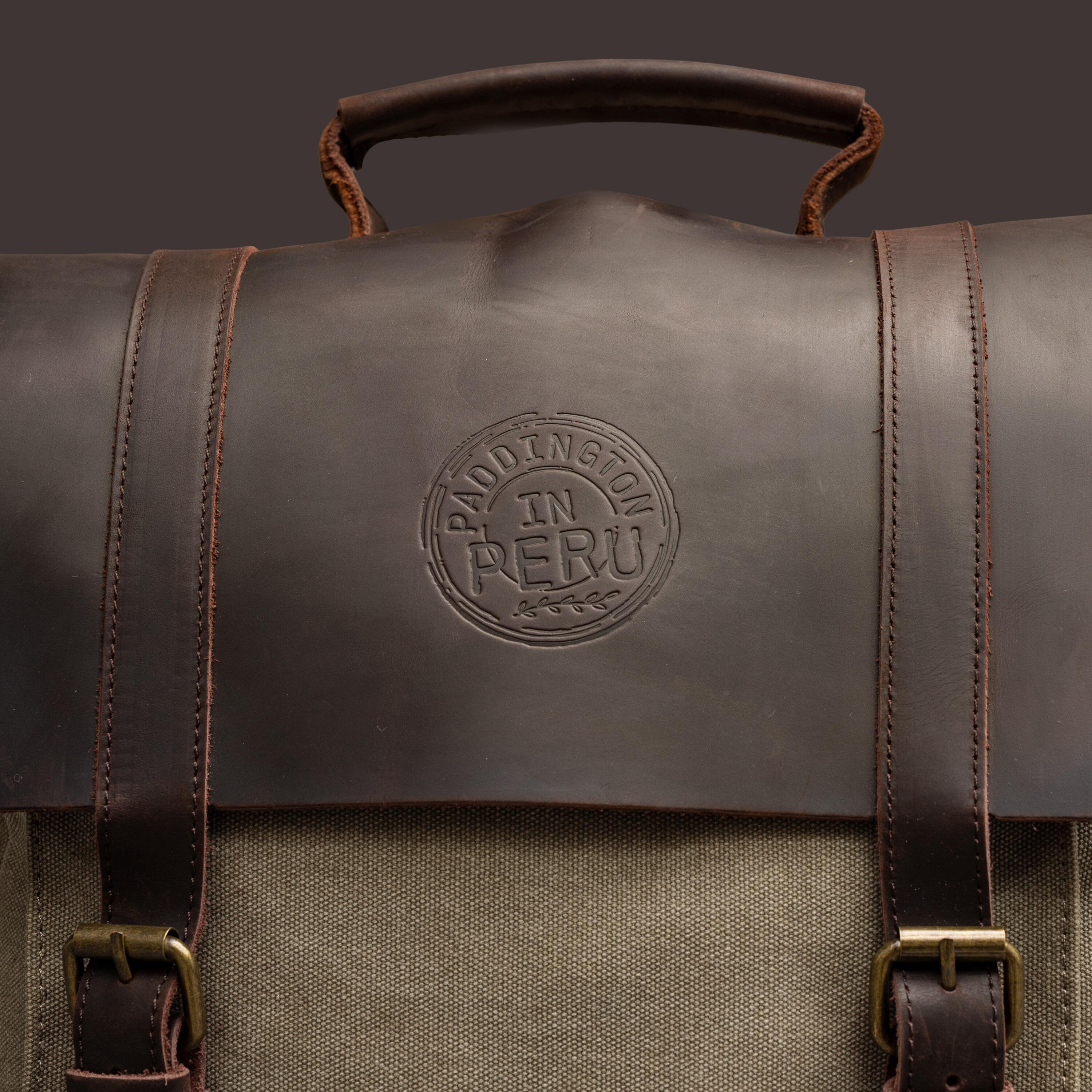 Close Up - Paddington in Peru (2024) – Original Crew Gift Vintage Explorer-Style Backpack